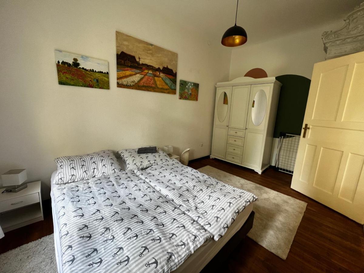 Ferienwohnung Am Schlosspark Charlottenburg เบอร์ลิน ภายนอก รูปภาพ