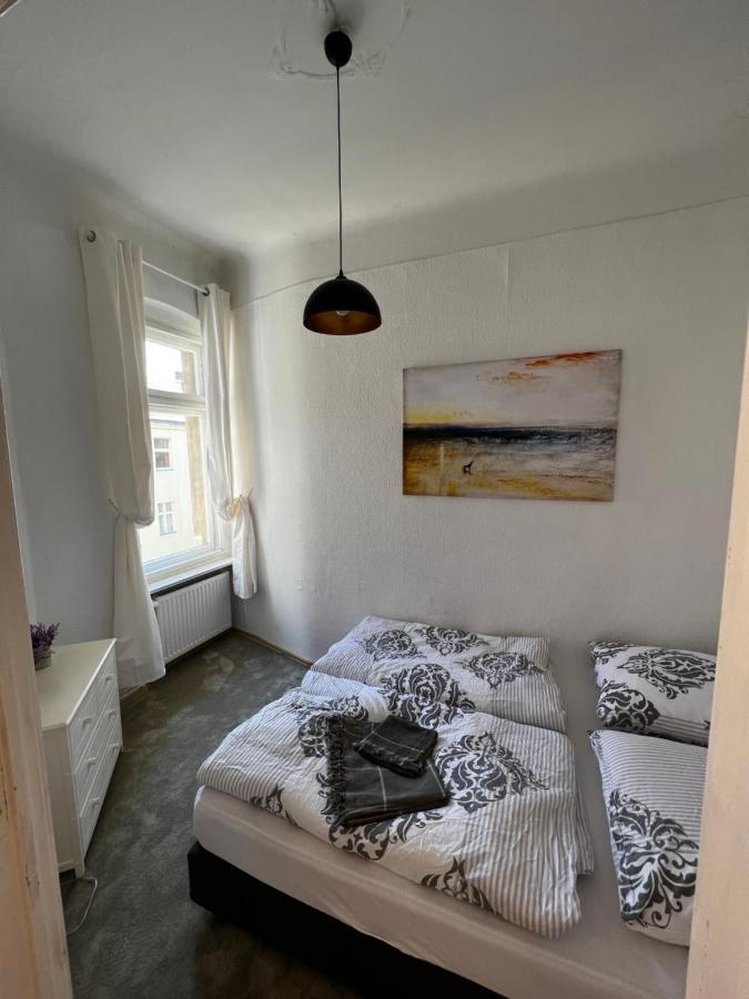 Ferienwohnung Am Schlosspark Charlottenburg เบอร์ลิน ภายนอก รูปภาพ