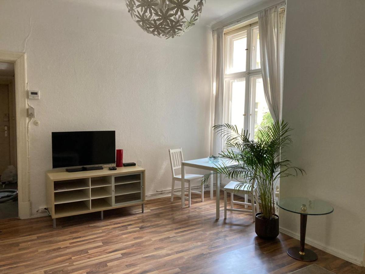 Ferienwohnung Am Schlosspark Charlottenburg เบอร์ลิน ภายนอก รูปภาพ